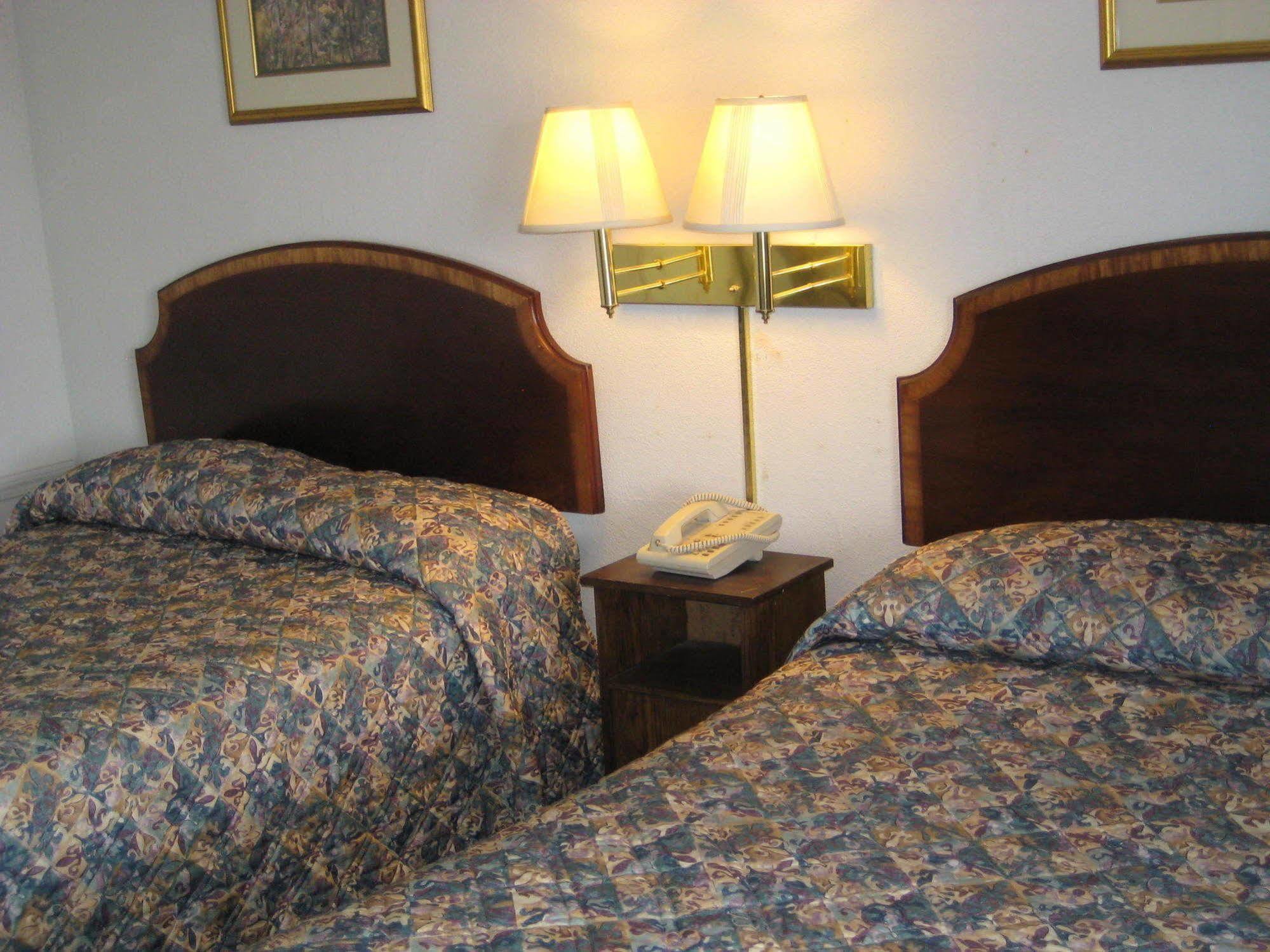 El Capitan Motel Gallup Kültér fotó